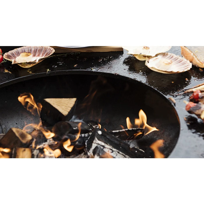 Brasero Plancha OFYR Island PRO Corten 100 Céramique Gris Anthracite + Housse Offerte 3 Brasero Plancha OFYR Island PRO Corten 100 Céramique Gris Anthracite + Housse Offerte – Image 3