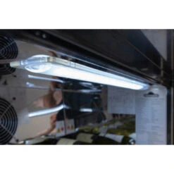 Napoleon Réfrigérateur 135L Pour Cuisine Extérieure Napoléon - Ouverture à Droite -Eno Bbq Boutique frigo napoleon 135l porte droite zoom neon