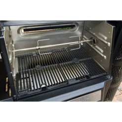 Kit Rôtissoire Pour Barbecue Masterbuilt Gravity Series 560, 800 Et 1050 -Eno Bbq Boutique mb20091220 kit rotissoire barbecue masterbuilt gravity series 560 800 1050 ambiance 2