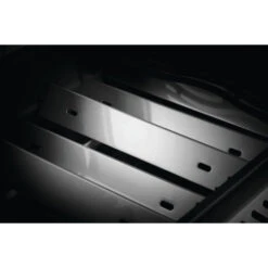 Barbecue à Gaz Napoleon Rogue 425 + Réchaud + Rôtissoire Incluse -Eno Bbq Boutique rb425rsbpk 1 fr a barbecue gaz napoleon rogue 425 rechaud rotissoire caches