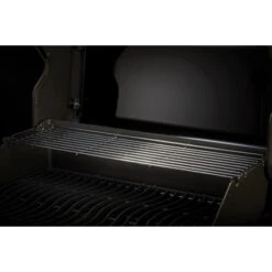 Barbecue à Gaz Napoleon Rogue 425 + Réchaud + Rôtissoire Incluse -Eno Bbq Boutique rb425rsbpk 1 fr a barbecue gaz napoleon rogue 425 rechaud rotissoire grille supp